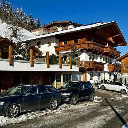 Landhaus Rieder Im Zillertal - Apart Arena Blick *
