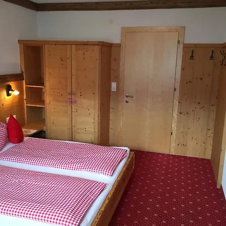 Apartment Landhaus Rieder Im Zillertal - Apart Arena Blick
